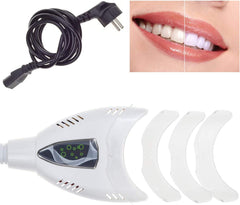 Smiledt Dental remote control enables hands-free operation during sessions