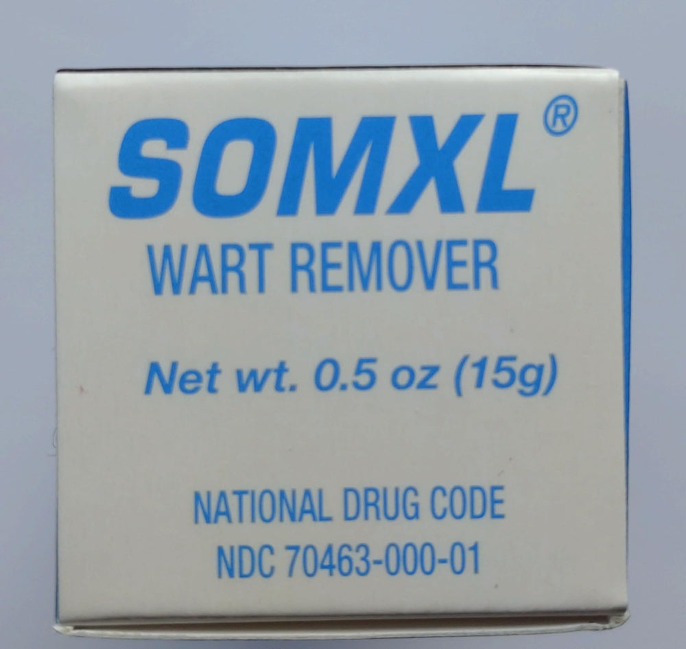 SOMXL application scene shows simple dab-on use for targeted wart care.