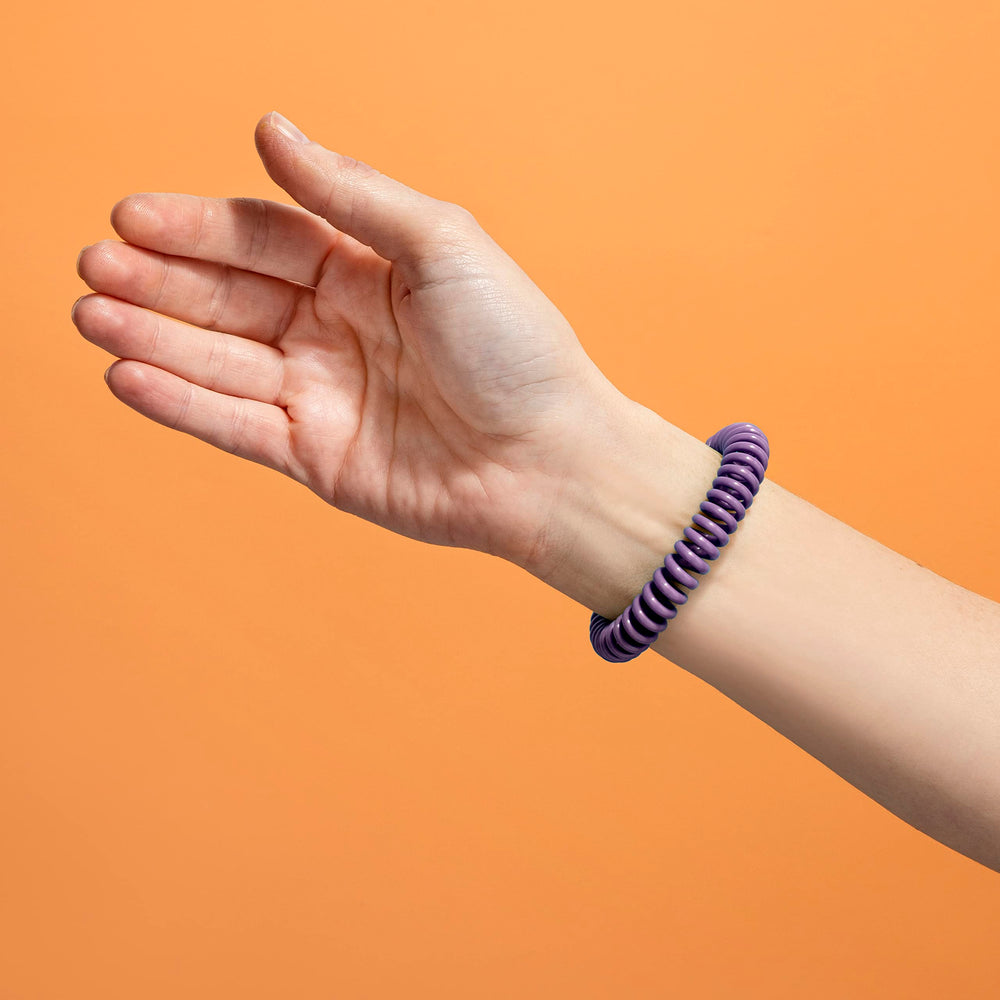 SOULSATION individually wrapped bracelets keep freshness for travel and reuse.