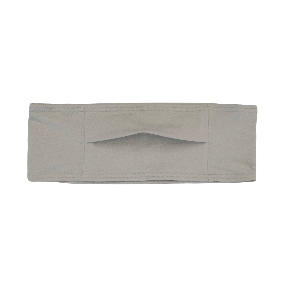 Spoonie Threads front pocket zipper secures small items.