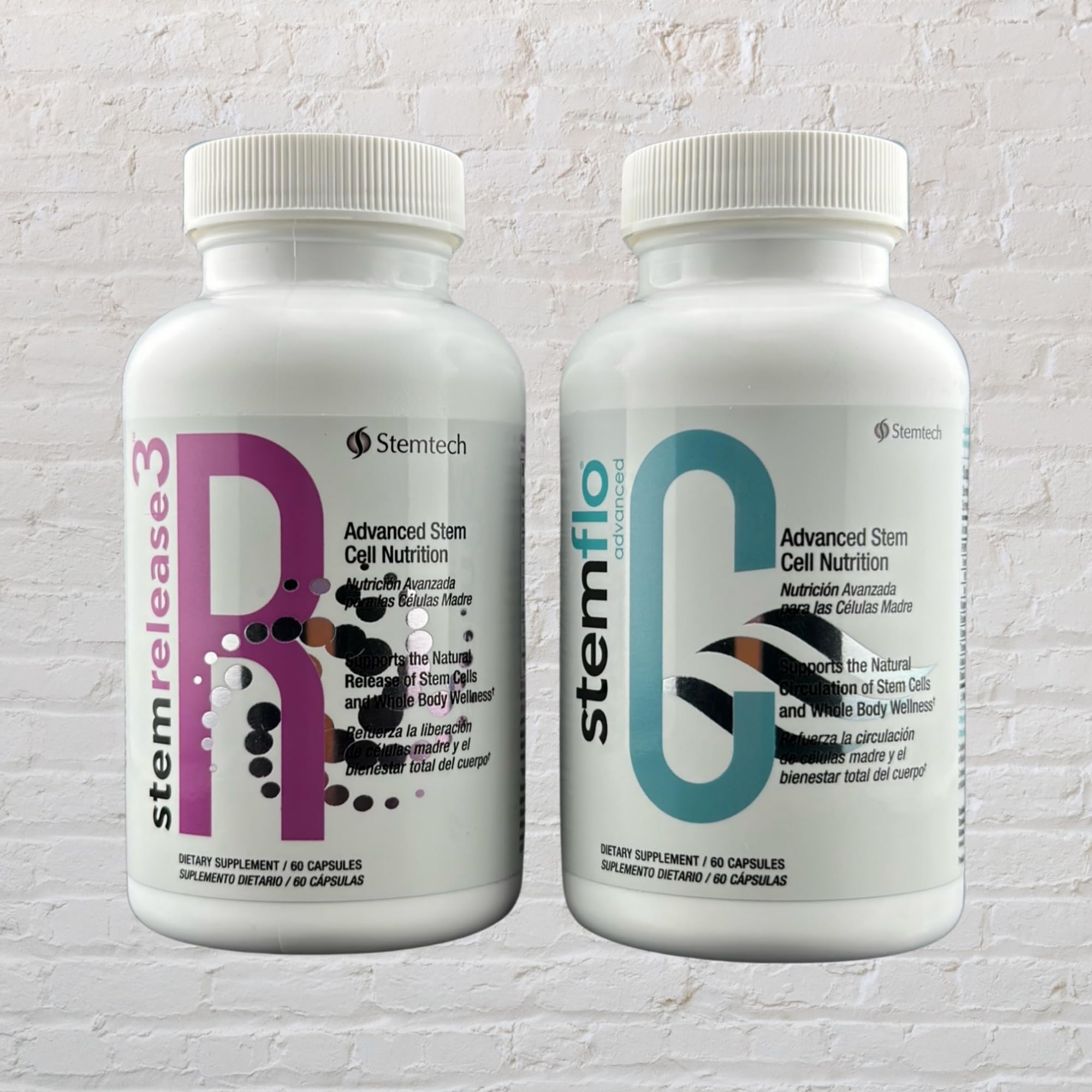 StemTech fucoidan-curcumin-afa blend capsules ready for daily consumption.