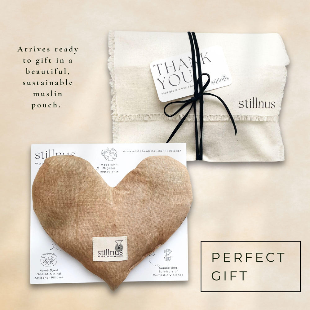 Stillnus bamboo cotton cover provides breathable comfort during calm moments and meditation.