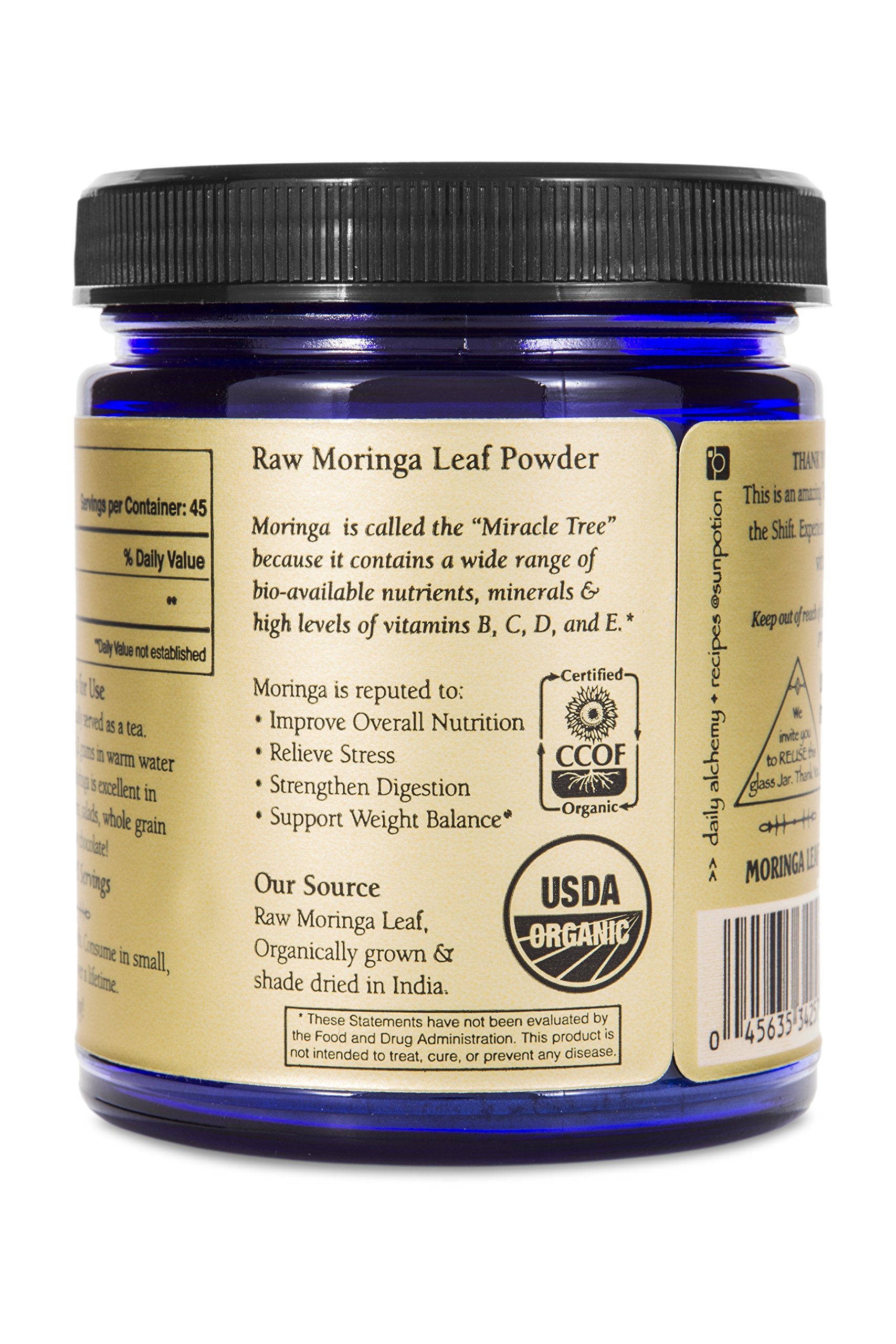 Sun Potion Moringa Leaf Powder scoop for precise greens measurement