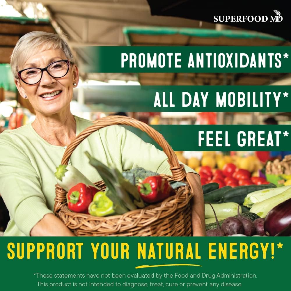Superfood MD capsules close-up, plant-based, soy free formula