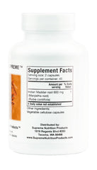 Manjistha Supreme vegetarian capsules highlighting pure herbal formulation for easy daily use.