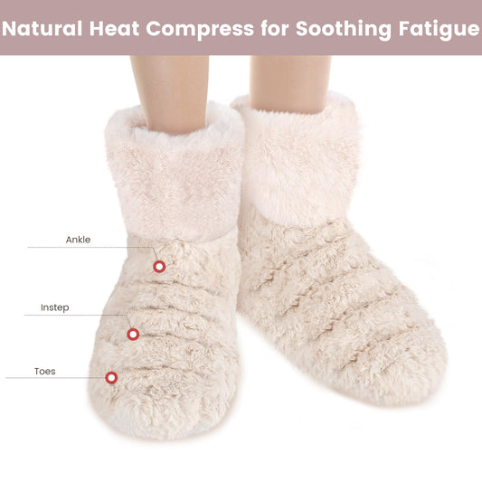 Suzzipad foot warmer on bed illustrating long-lasting heat for restful evenings
