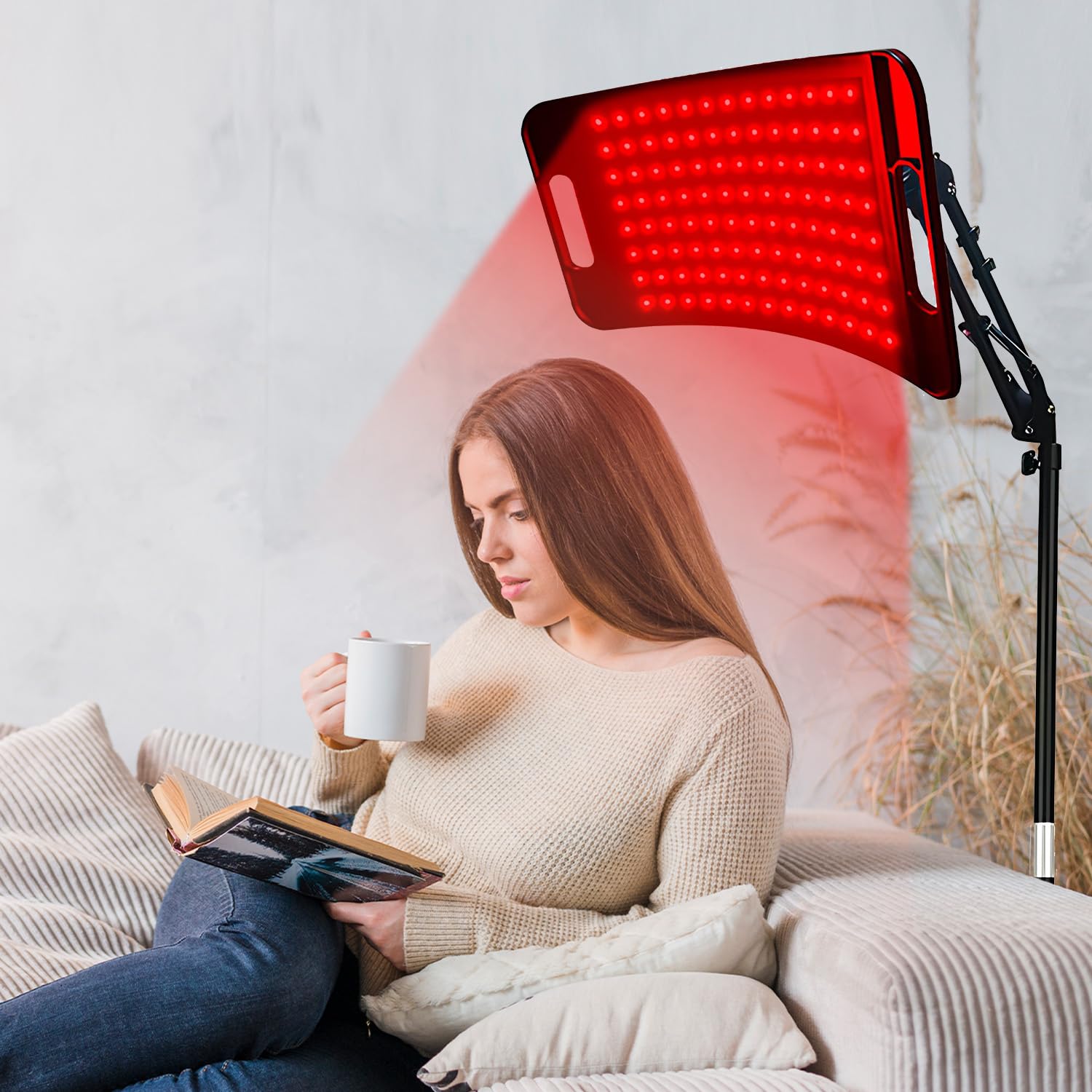 SWIRISE 16x8-inch panel delivers broad, even light coverage for full-body use.