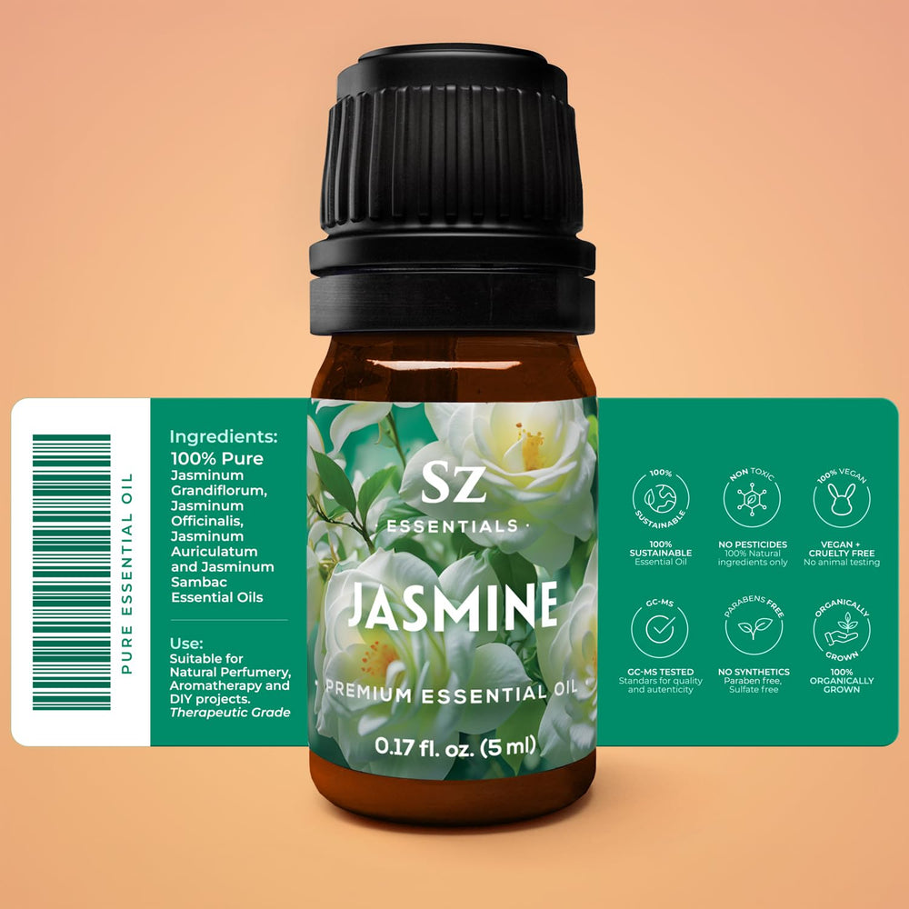 Closeup of jasmine petals in Sz Essentials Absolute Oil for delicate texture and fragrance