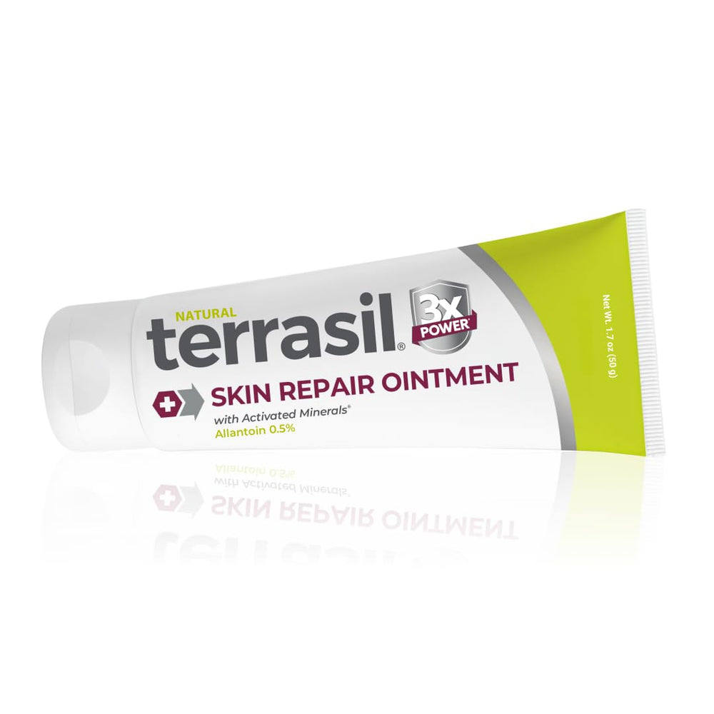 Terrasil Skin Repair angular cheilitis ointment eases cracking and supports skin healing.