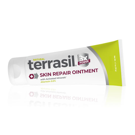 Terrasil Skin Repair angular cheilitis ointment eases cracking and supports skin healing.
