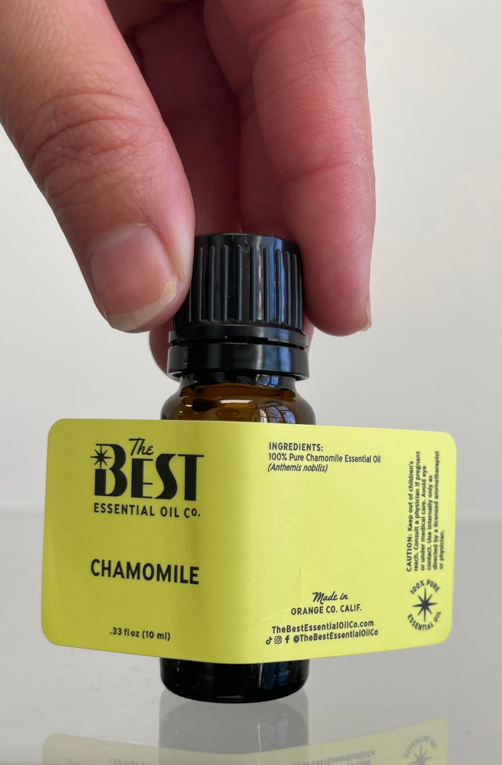 The Best Essential Oil Co chamomile label details emphasize purity