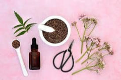 The Bloomin' Herb Shoppe valerian powder pouch opens and reseals easily.