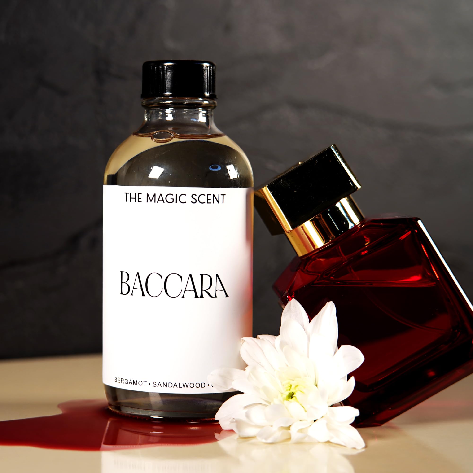 The Magic Scent Baccara creates a lasting layered fragrance in rooms