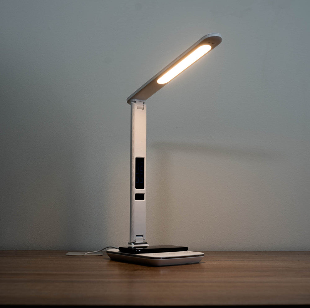 Theralite Carex Radiance USB port adds convenient device charging.
