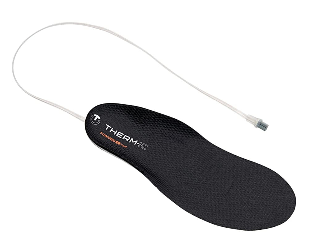 Therm-ic USB charging cable demonstrates quick recharge for on-the-go warmth.