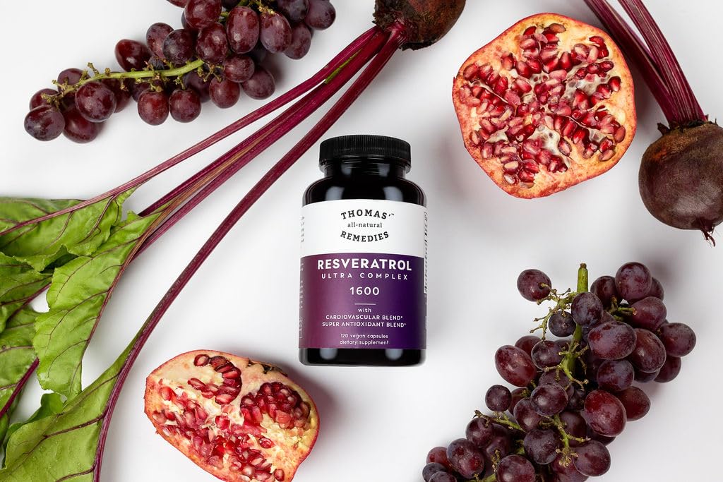 Resveratrol capsules stacked to illustrate easy daily dosing.