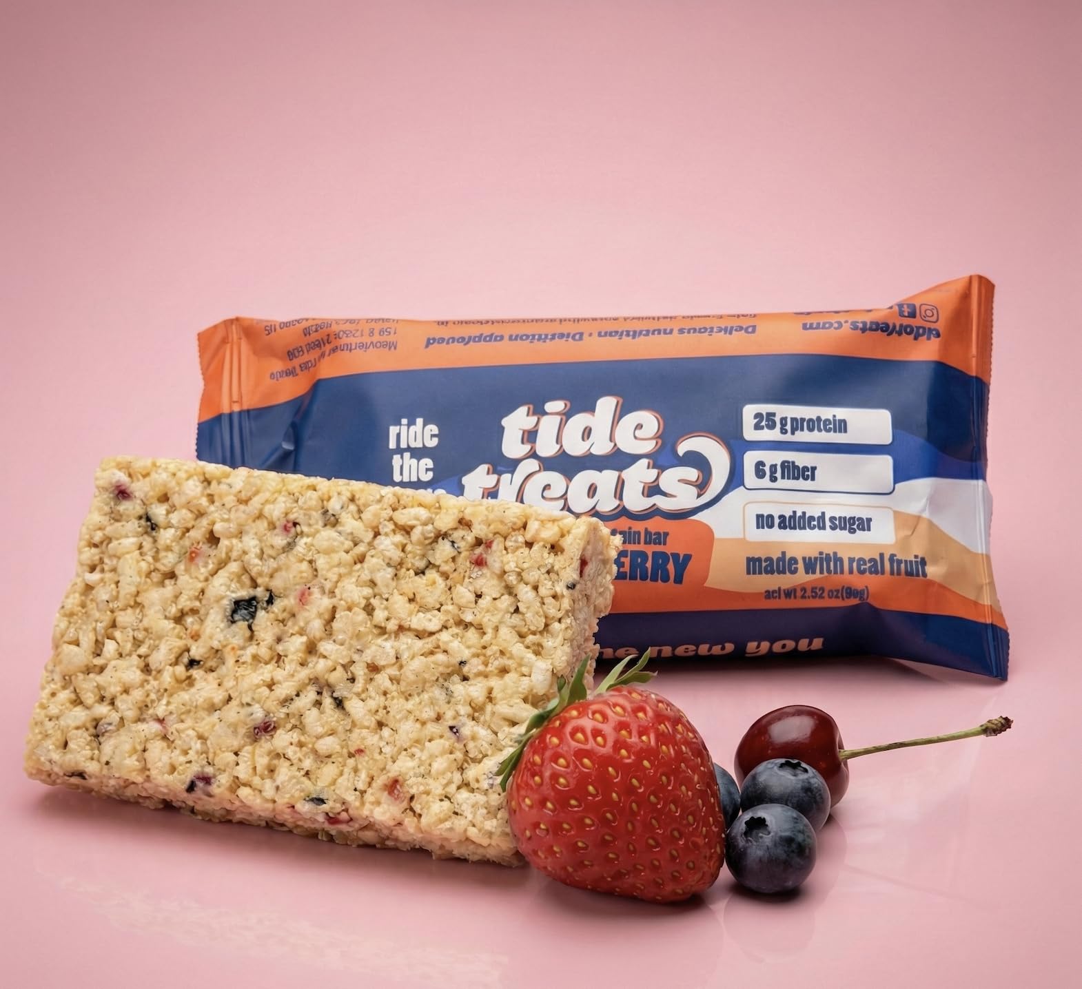 Tidetreats Crispy Rice Bar Island Berry after workout craving relief snack
