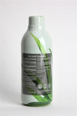 Univera Aloe Select Original bottle pour captures a convenient ritual.