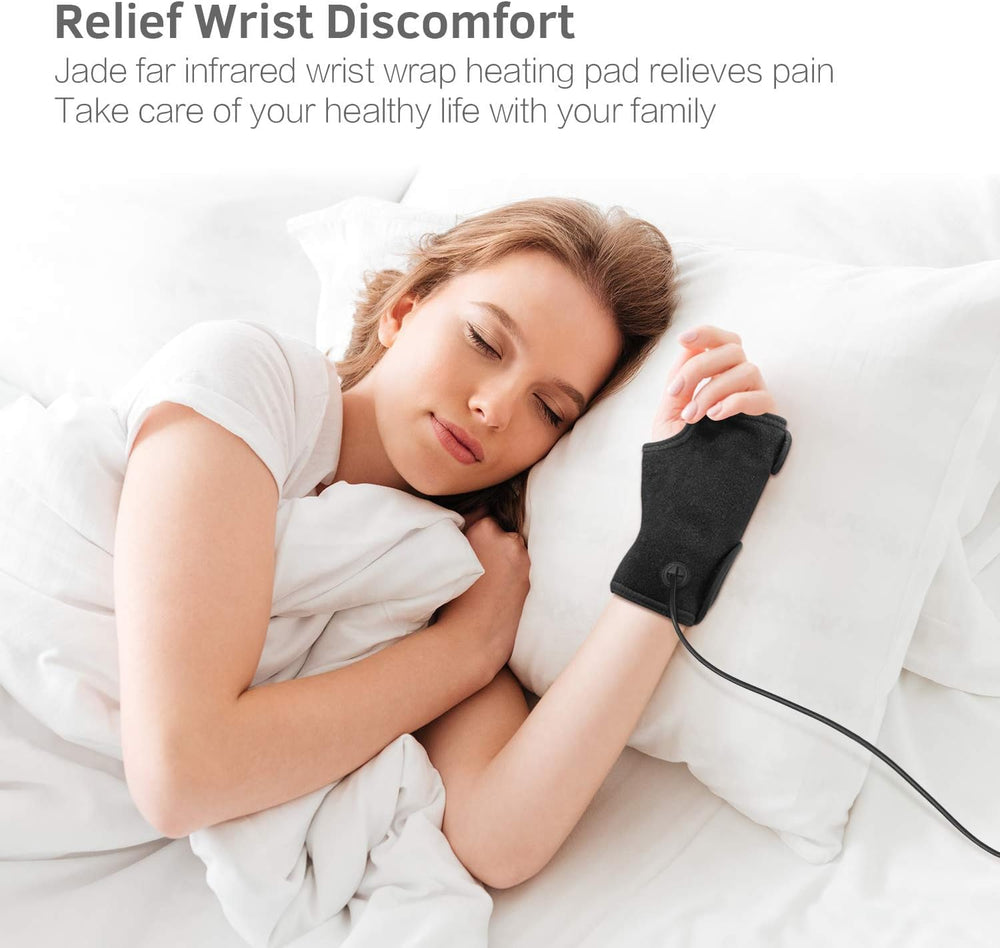 UTK Thumb Wrist Brace Heating Pad side view highlighting adjustable strap and secure fit.
