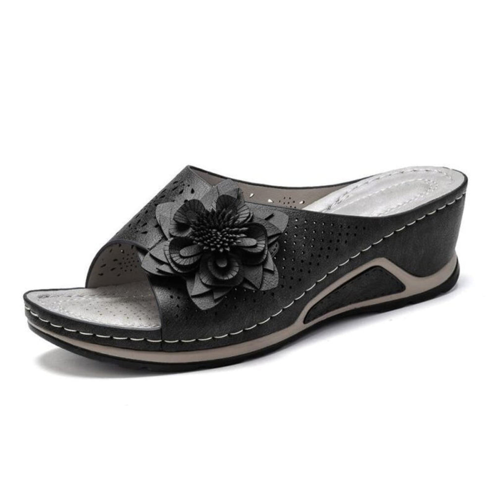 Vannida 3D floral cutout sandal in black for versatile daily wear