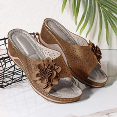 Vannida lightweight comfort ideal for all-day wear at work or weekend