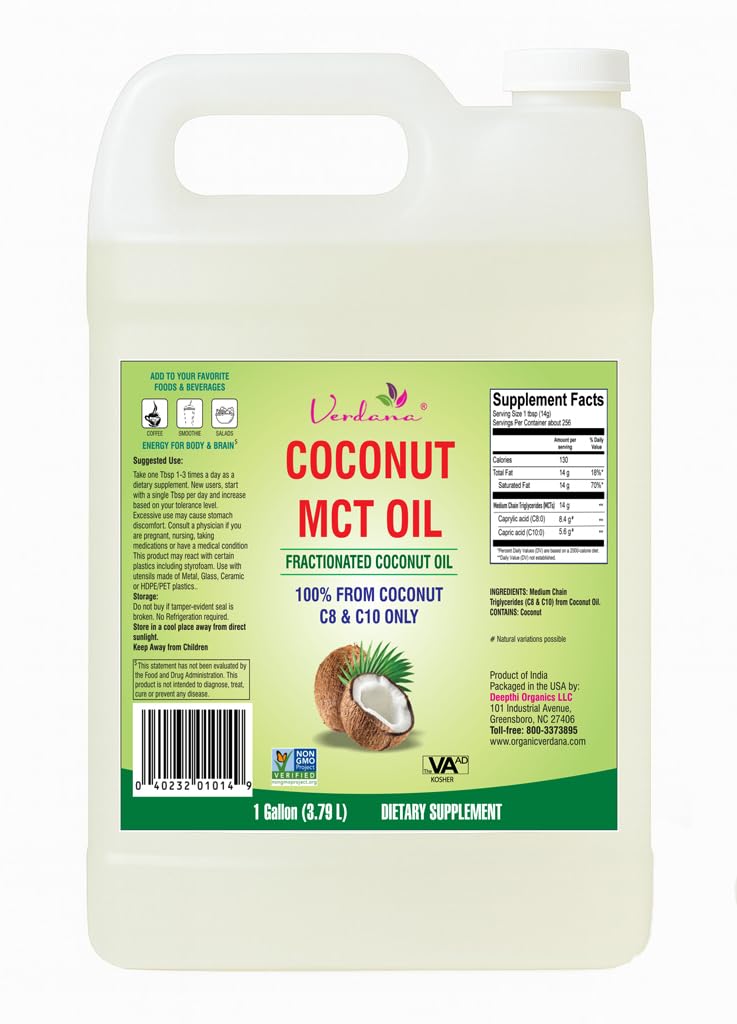 Verdana MCT oil bottle pour demonstrates a neutral, kitchen-ready ingredient for meals and drinks.