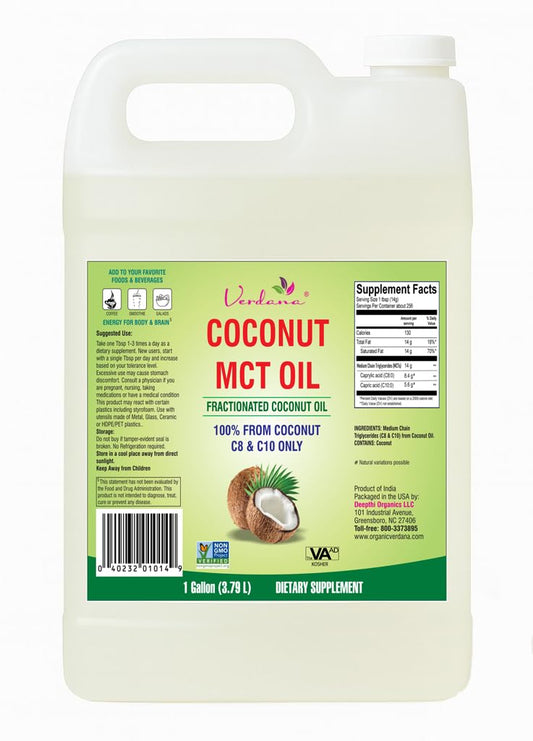 Verdana MCT oil bottle pour demonstrates a neutral, kitchen-ready ingredient for meals and drinks.