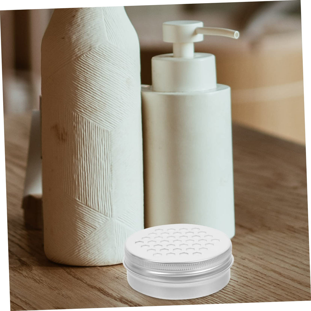 Villcase aroma diffuser supports safe, pet-friendly scent training experiences.