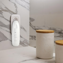 VINEVIDA diffuser in a bedroom delivering subtle fragrance all night
