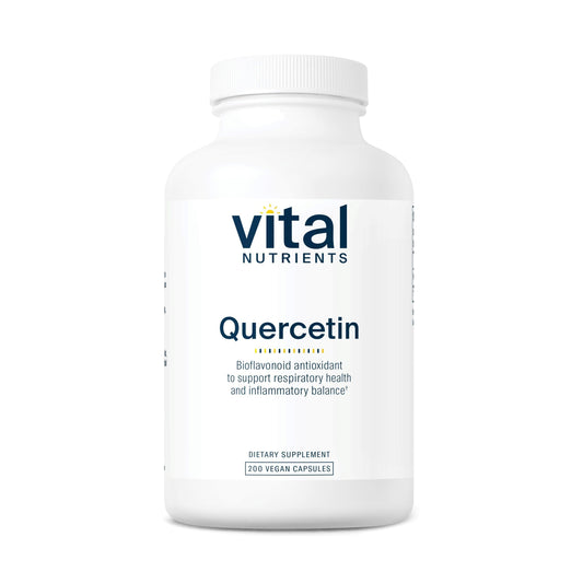Vital Nutrients Quercetin bottle pour showing easy-dispense cap for daily sinus and respiratory support