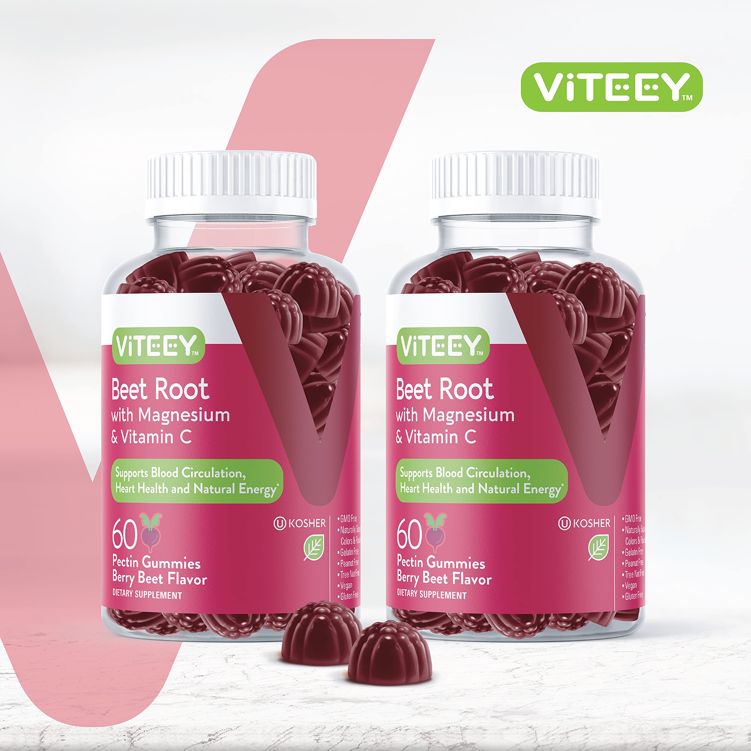 Close-up of Viteey gummies highlighting berry taste and daily use.