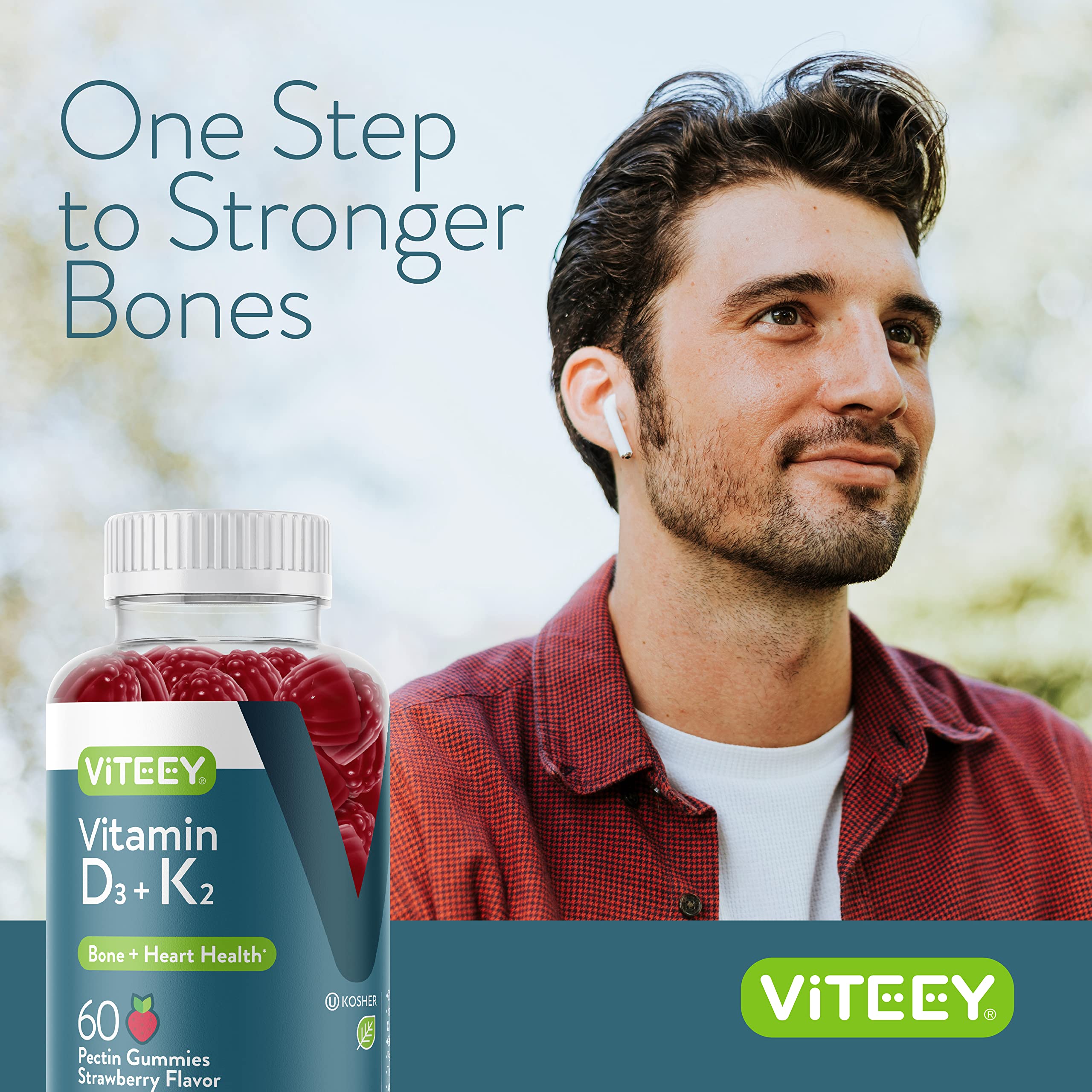 Viteey strawberry-flavored gummies with clear label and natural color