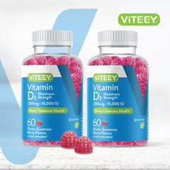 Viteey Vitamin D3 gummies berry closeup highlights chewy texture and flavor
