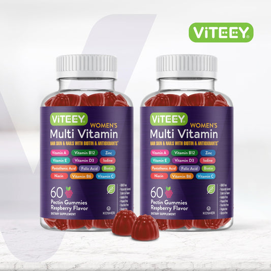 Berry-flavored gummies pour highlights tasty daily nutrition on the go.