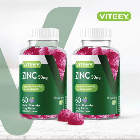 Viteey Zinc Gummies berry flavor closeup with tasty appeal.