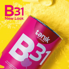 Vithani B31 scoop with powder measuring a serving.