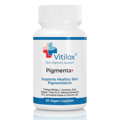 Vitilox Pigmenta+ capsules close-up highlighting daily skin tone support.
