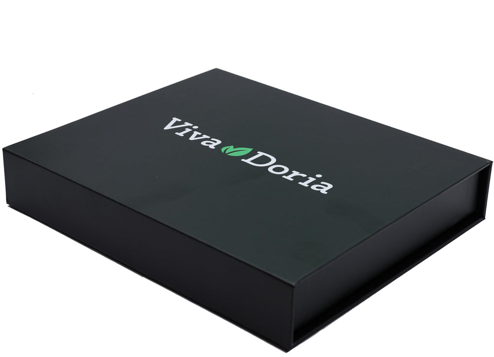 Viva Doria gift box with amber bottles showcases safe storage and thoughtful gifting