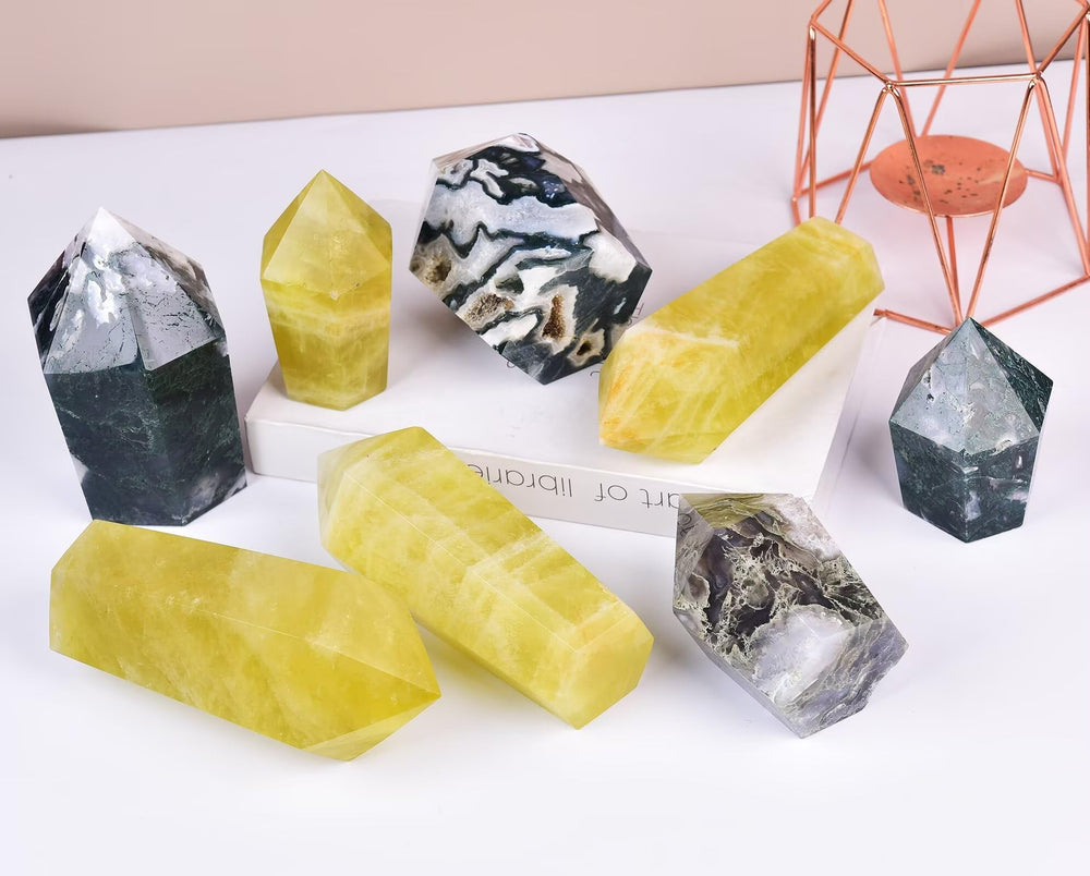 VIZYTOU Lemon Quartz tower in workspace promotes calm atmosphere.