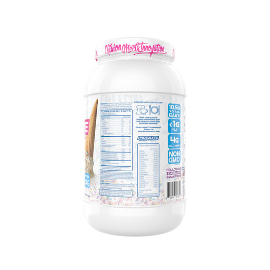 ProtoLyte shake in vanilla flavor ready for post-workout fueling with fast digestion.