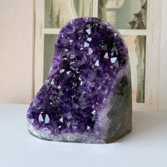 WAFUNNE amethyst geode natural formation with unique shape.