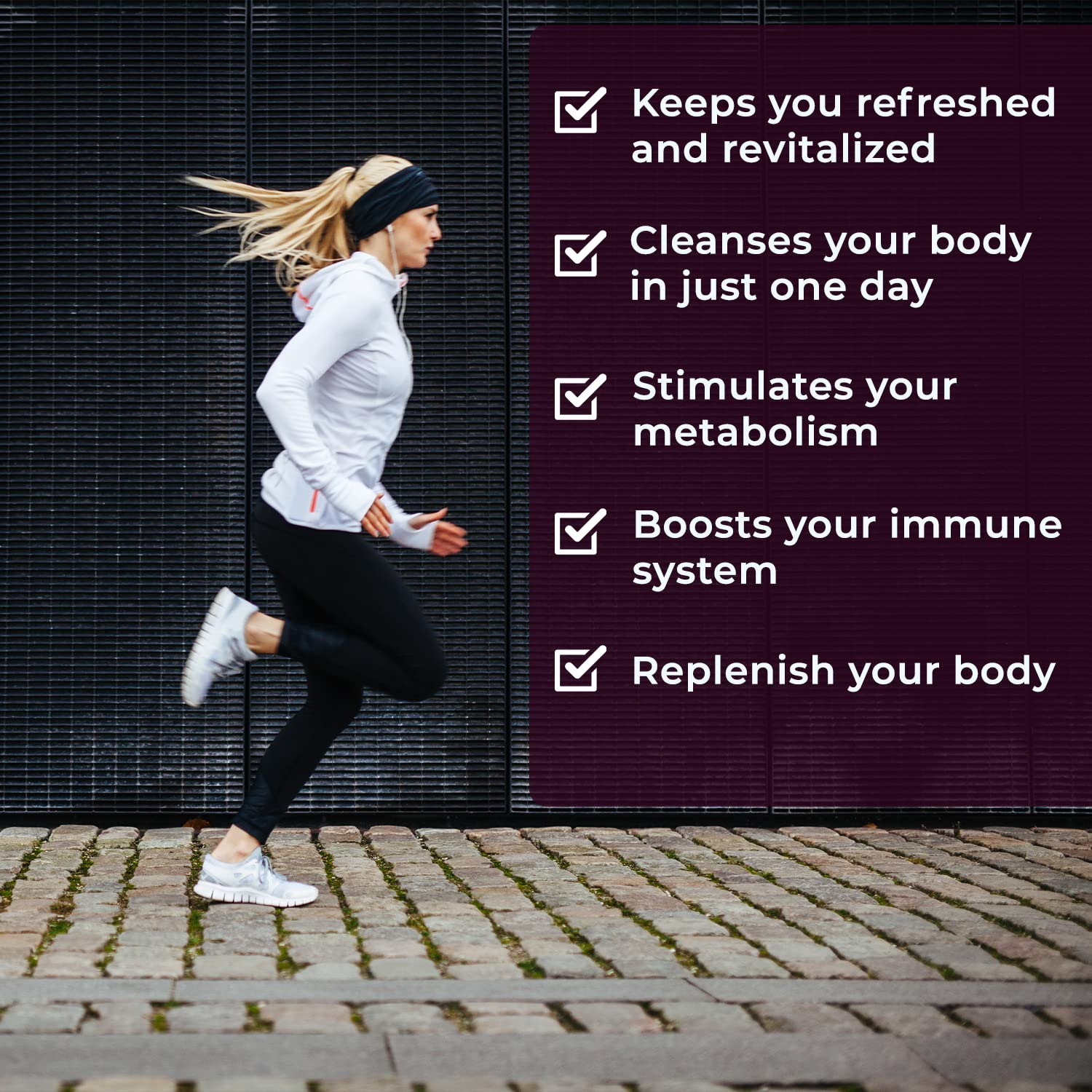Wellgenix Omni Detox grape label closeup highlights vitamins and minerals for daily wellness.