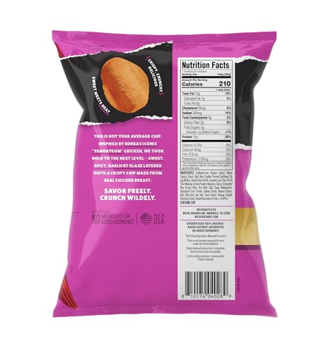 WILDE Protein Chips Korean Sweet & Spicy bag close-up highlights gluten-free, low-carb ingredients.