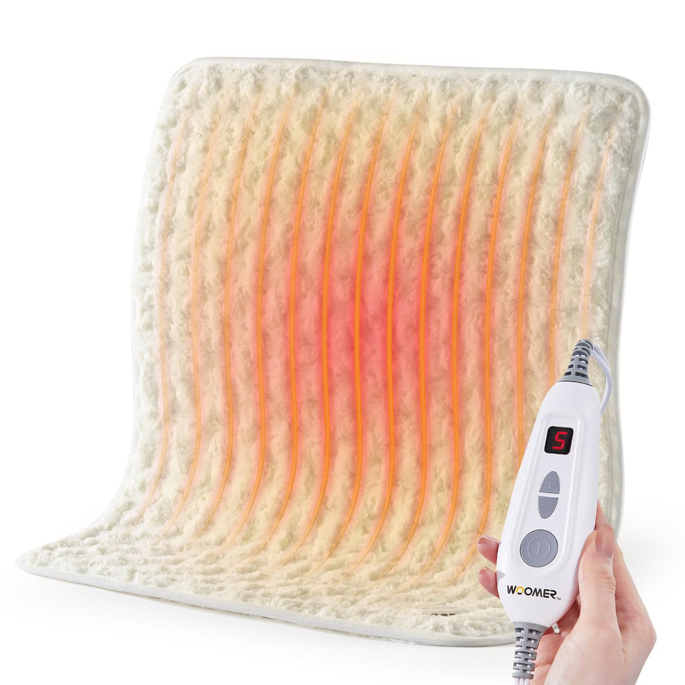 WOOMER faux fur heating pad front view showing plush warmth and coverage