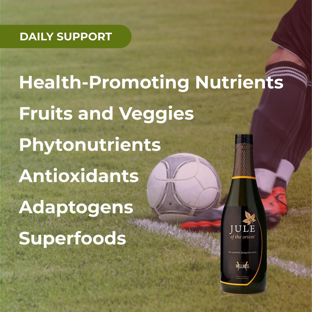 Youngevity Jule of the Orient Organic SuperJuice graphic highlights 15+ superfoods in the formula.