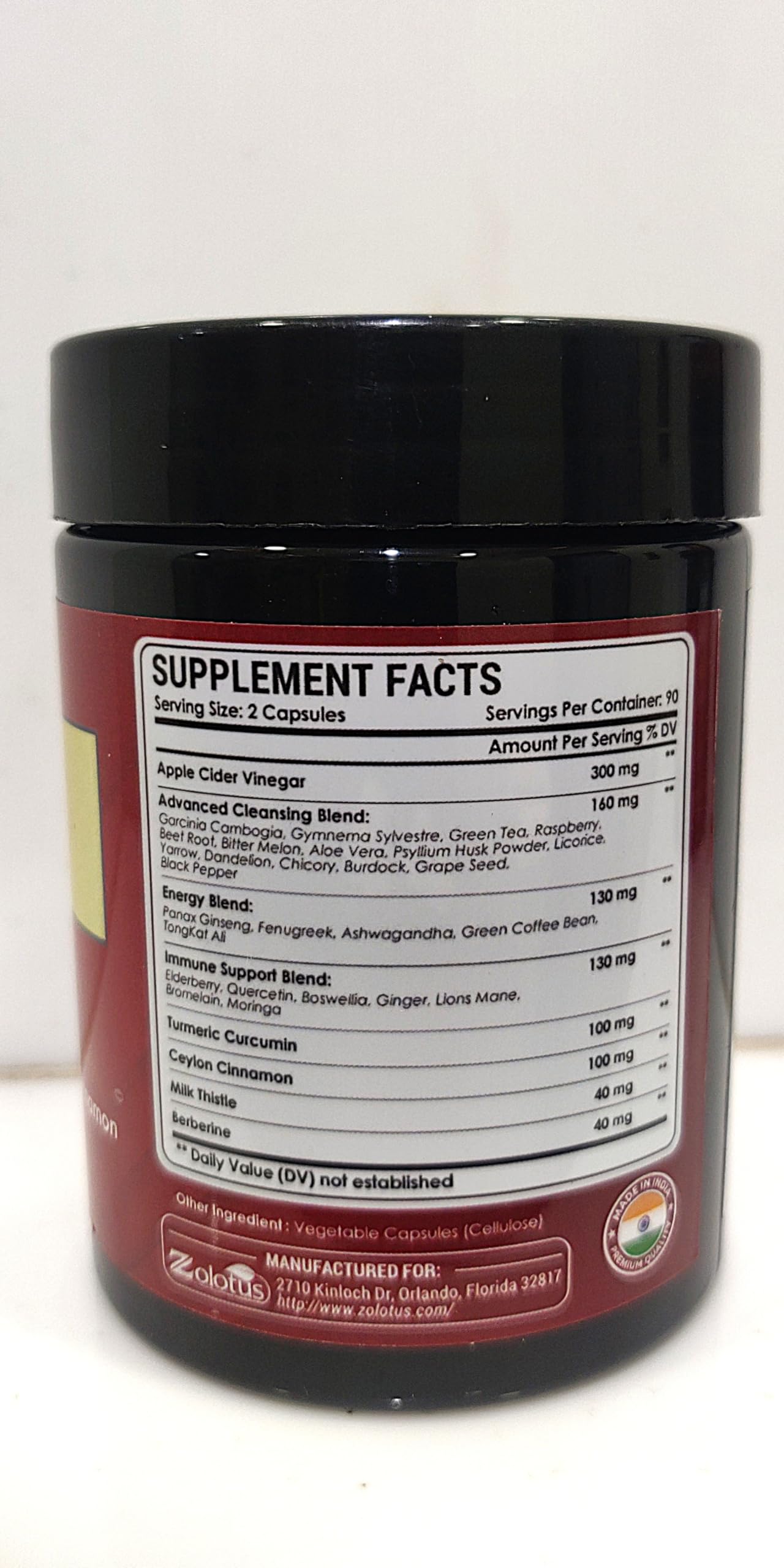 Zolotus capsules show turmeric and ginger tones.